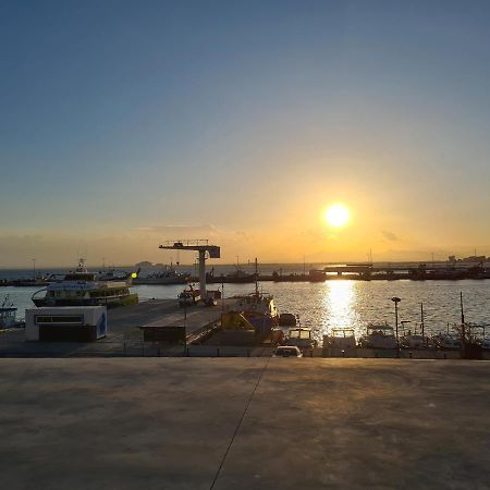 Acogedor Apartamento Vistas Al Mar Rosas Exteriör bild