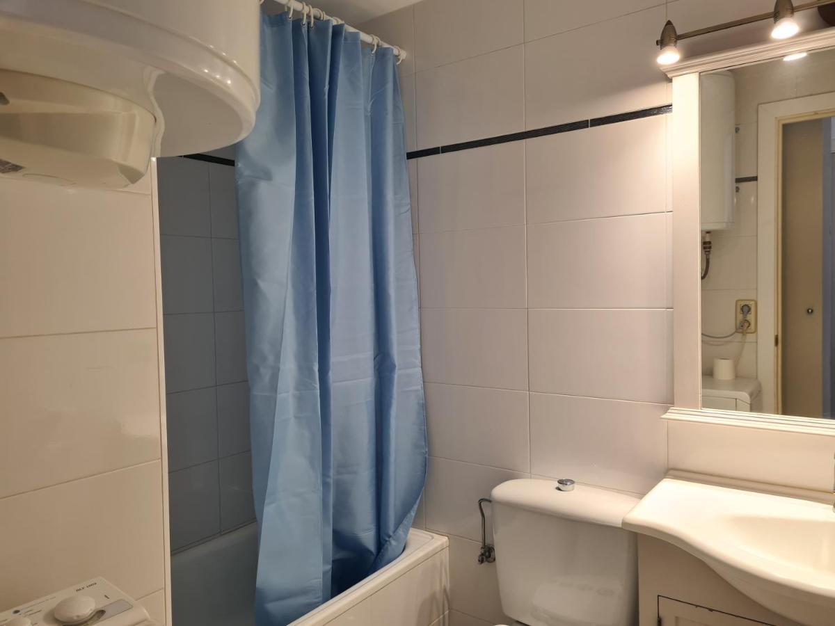 Acogedor Apartamento Vistas Al Mar Rosas Exteriör bild