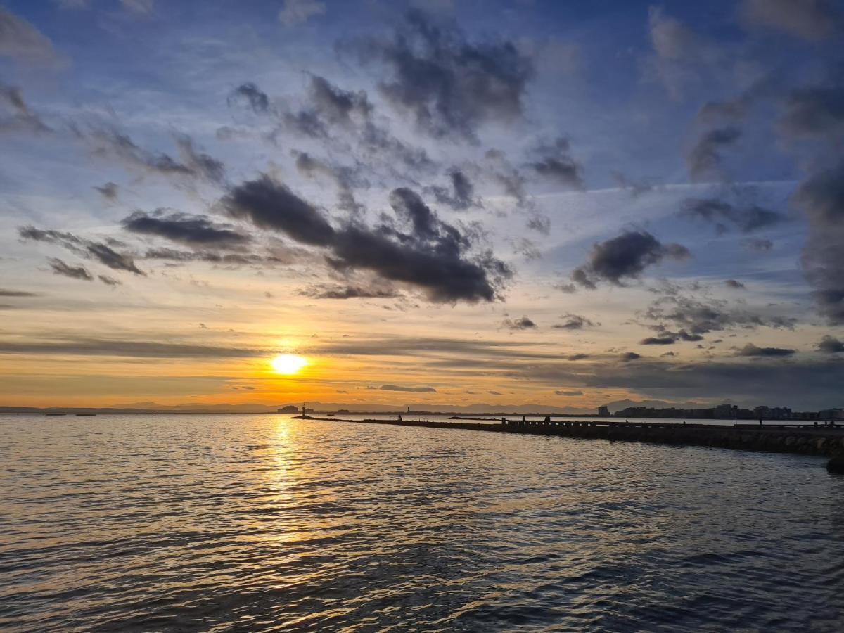 Acogedor Apartamento Vistas Al Mar Rosas Exteriör bild